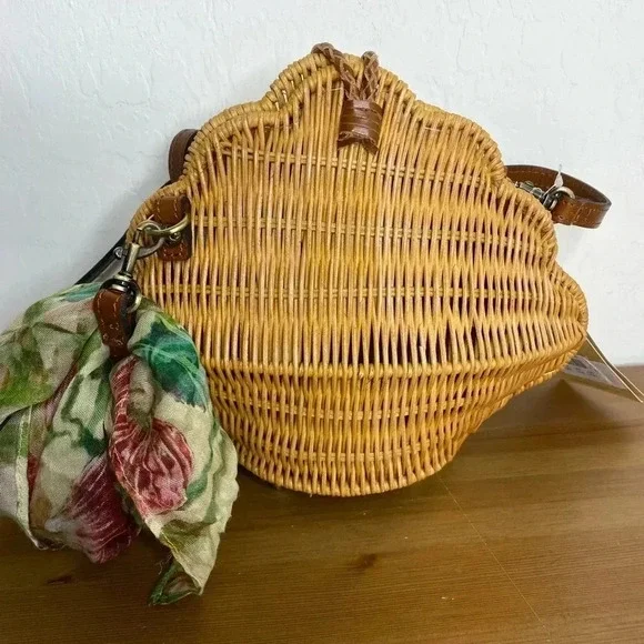 New Patricia Nash Cala Luna Sea Shell Natural Rattan Crossbody Bag
